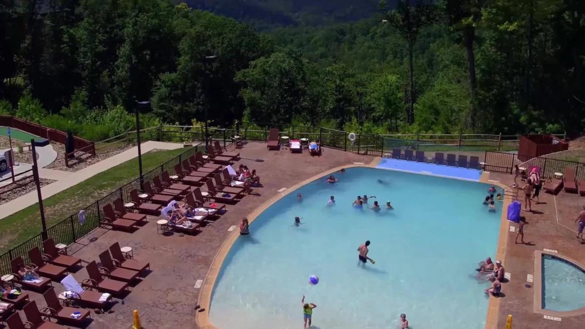 גטלינבורג 2Br Westgate Resort Sleeps 10 - Smoky Mtn Condo With Free Water Park מראה חיצוני תמונה